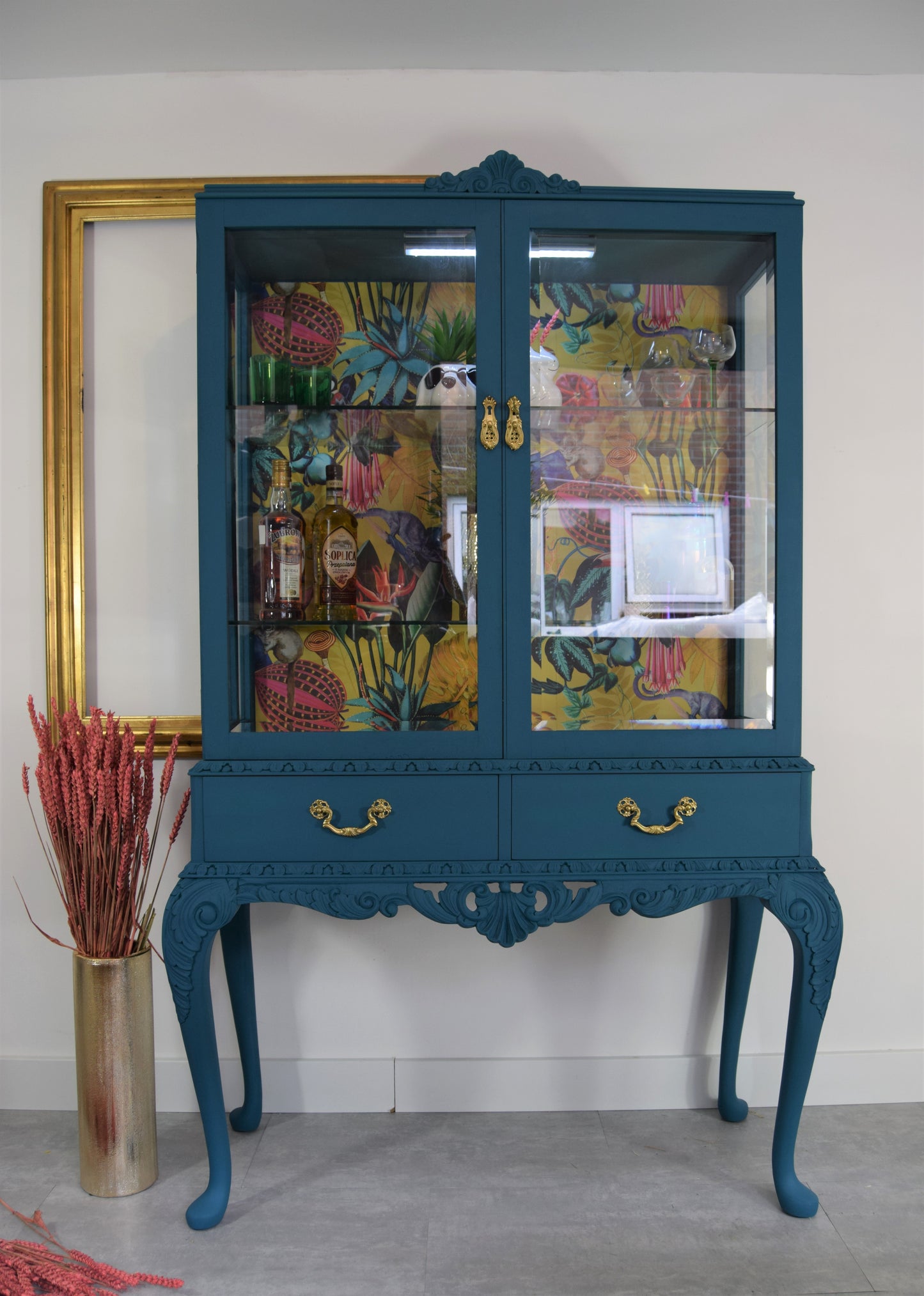 Vintage cocktail cabinet